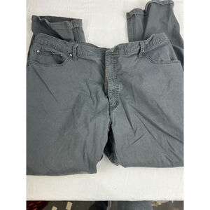 Men’s Wrangler Flat Front Straight Fit Jeans Size 42x30 Black 5-Pocket Denim EUC